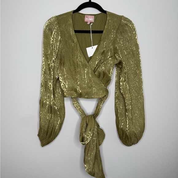 This is a Show Me Your MuMu Joplin Blouse in Gold Cheetah Organza - Picture 3 of 9